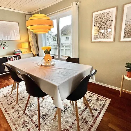 公寓 And Child-friendly House On The Sunny Side Of