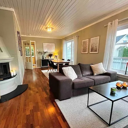 And Child-friendly House On The Sunny Side Of *